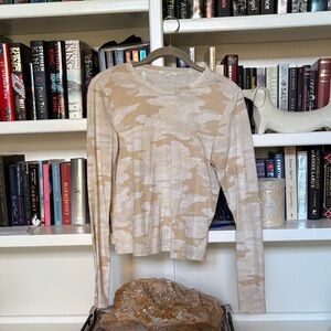 Z Supply women’s small Tan Camo Long Sleeve Top